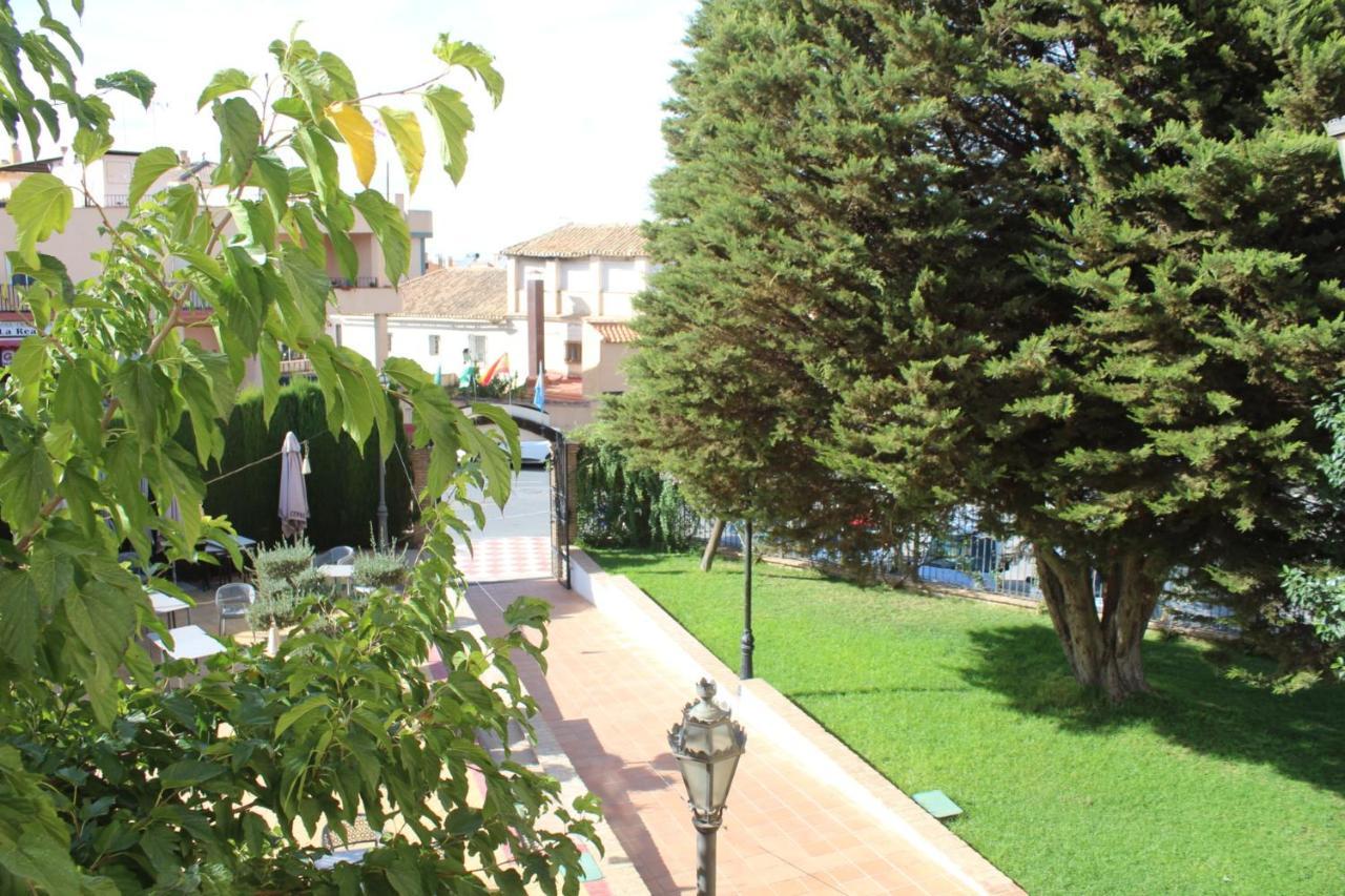 Hotel La Zubia , Granada Extérieur photo